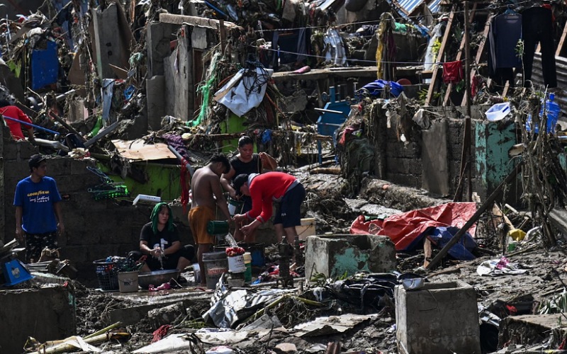 Taufan Kalmaegi dikesan 400km dari Sabah