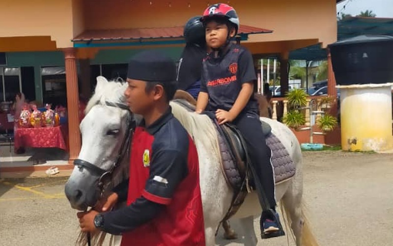 Aktiviti berkuda, memanah antara pengisian Fun Work & Plogging Masjid As-Sobirin