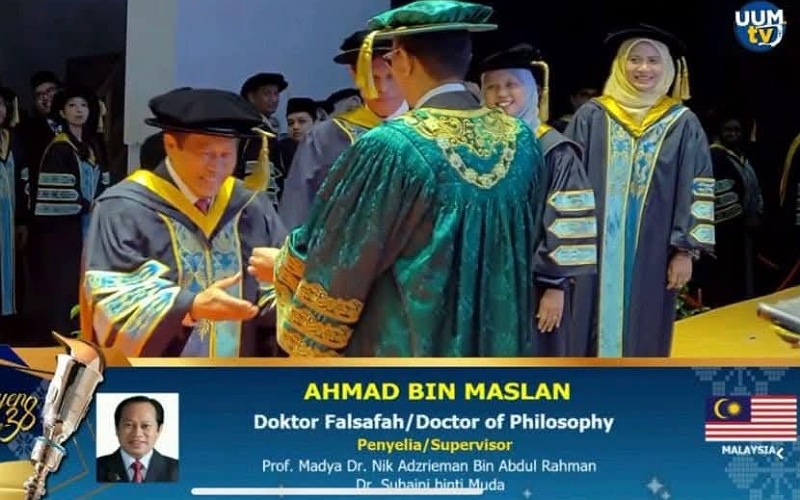 Ahmad Maslan terima PhD Komunikasi UUM