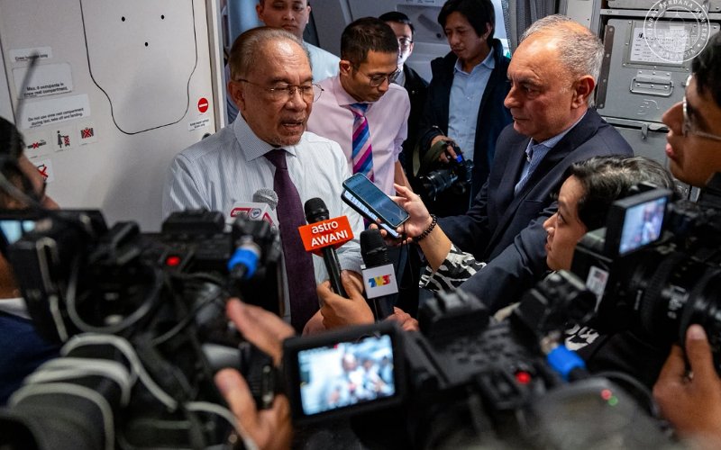 PM tolak tindakan terburu-buru isu surat sokongan setiausaha politik