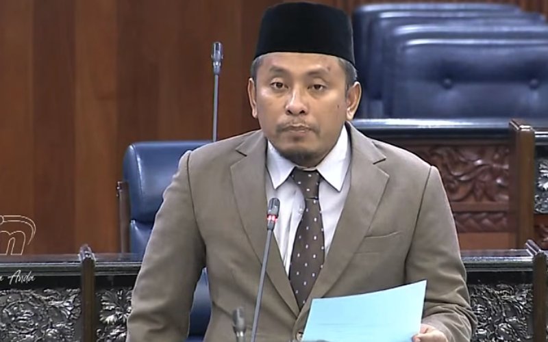 Desak PMX letak jawatan: Pembangkang bagai menepuk air di dulang