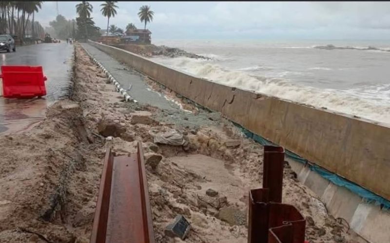 Pantai milik negara, minyak milik negeri: Naratif songsang cytro propembangkang