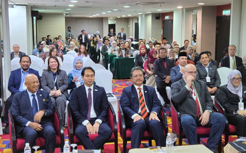 Sarawak jadi negeri pertama di Malaysia laksanakan levi karbon – Dr Hazland 