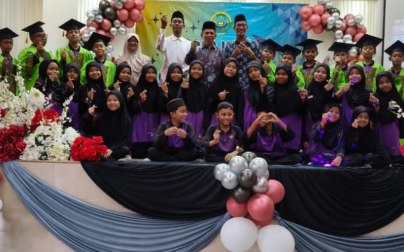 31 murid SAR KAFA FELDA Jengka 24 dirai dalam majlis graduasi