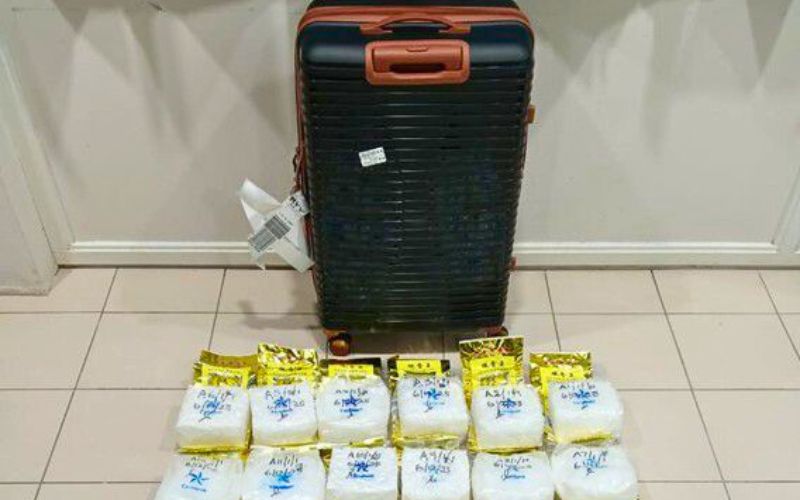 Kastam Sarawak gagalkan cubaan seludup syabu di Lapangan Terbang Miri