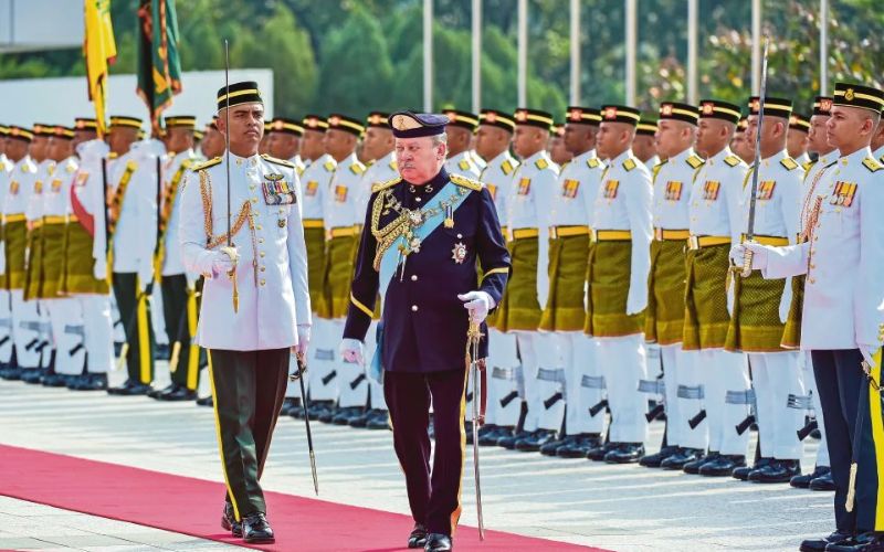 Agong zahir kekecewaan isu rasuah ATM