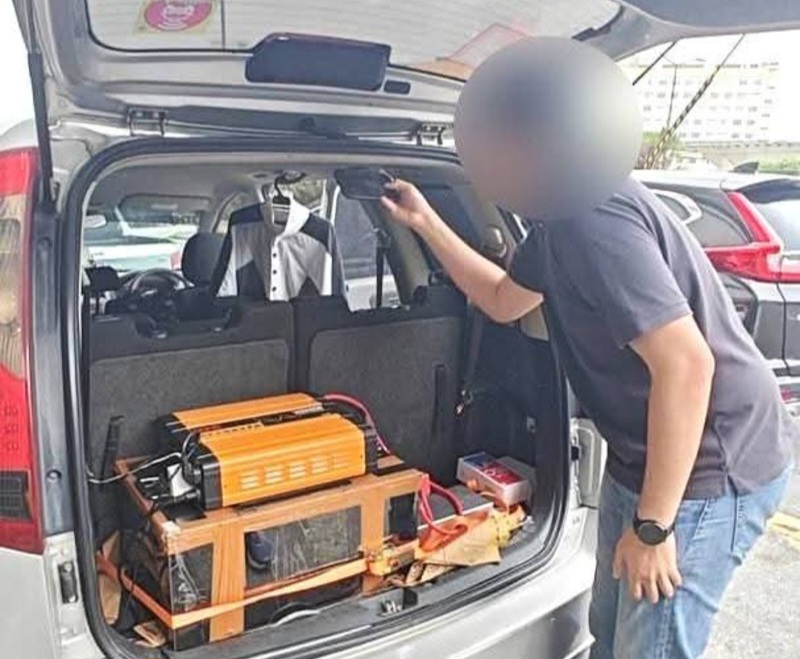 Sindiket pemancar stesen pangkalan palsu hantar SMS ‘scam’ tumpas