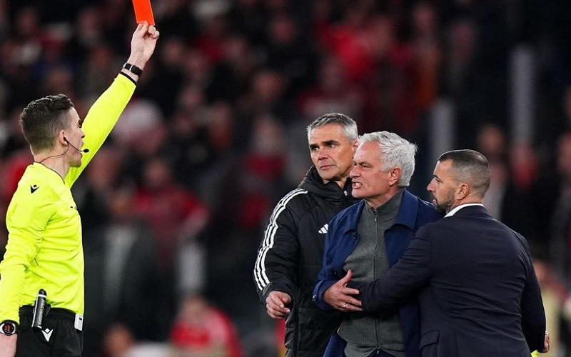 Mourinho guna magik, Real bangkit tewaskan Roma