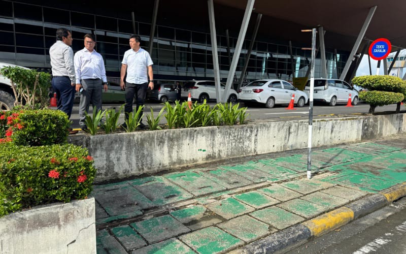 Papan tanda larangan merokok tidak jelas, cetus rungutan pengguna