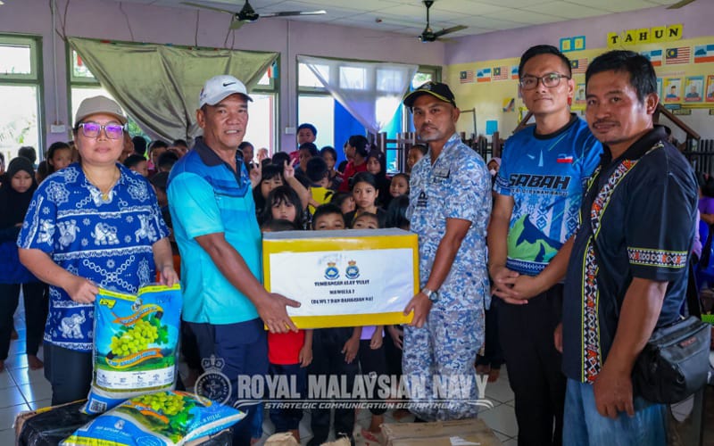 MAWILLA 2 hulur bantuan kepada mangsa banjir Paitan