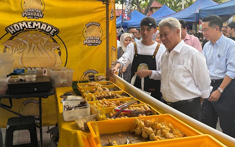 Pembersihan Kg Sembulan Tengah diteruskan