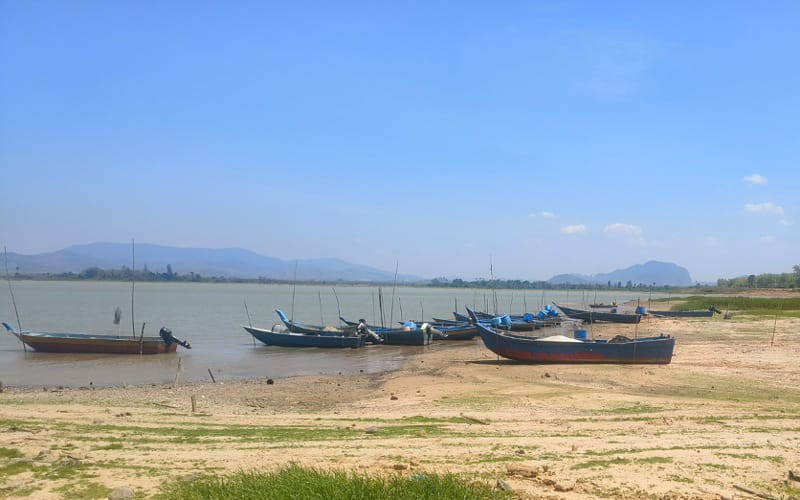 Hasil nelayan darat merosot 50 peratus, dasar empangan mula timbul