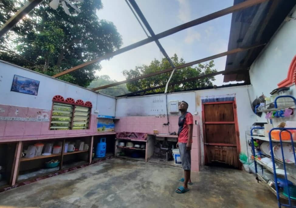 Penduduk Kampung Ulu Mahang tak sangka cuaca panas bertukar angin ribut