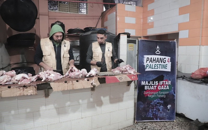 Inisiatif Pahang4Palestine salur juadah berbuka di Kem Nuseirat