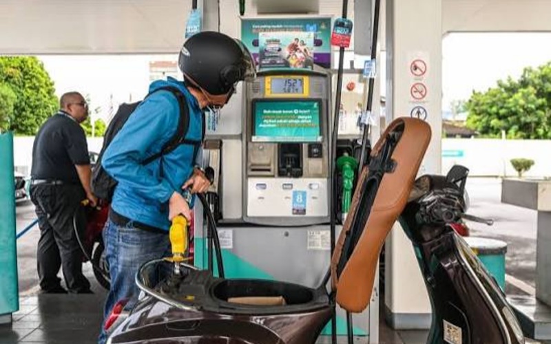 Status pengeluar tidak kebal, Malaysia tetap terikat kenaikan harga minyak global