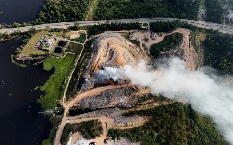 Operasi padam kebakaran pusat pelupusan sampah Gebeng hampir selesai