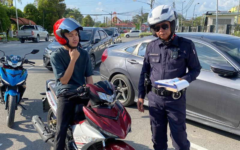 64 saman dikeluarkan dalam Op Pematuhan Lalu Lintas dan Op Motosikal di Saratok