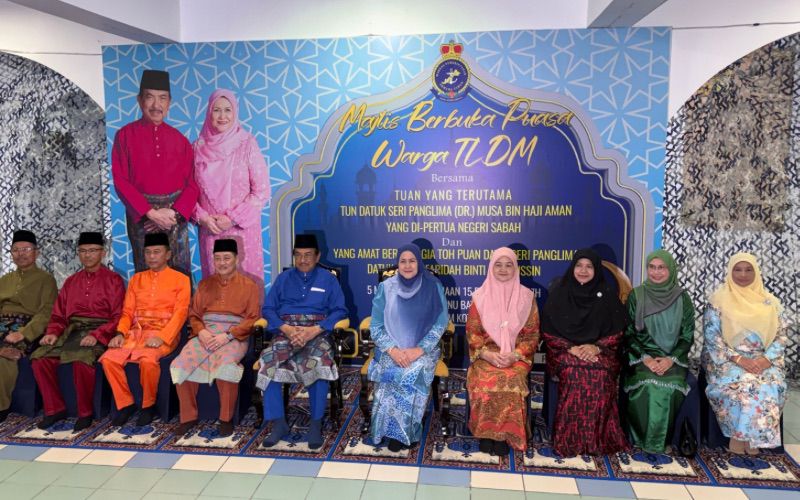 800 warga TLDM raikan Majlis Berbuka Puasa Bersama TYT Sabah