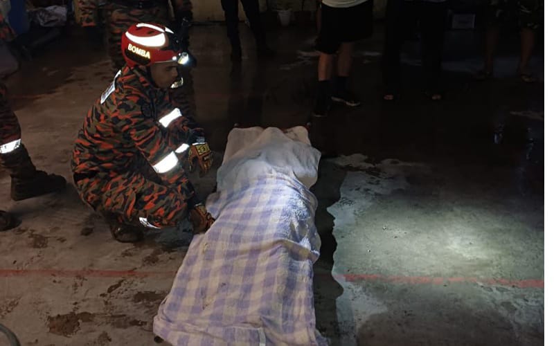 Hajiji salur bantuan tunai RM10,000 kepada keluarga mangsa tanah runtuh di Sandakan