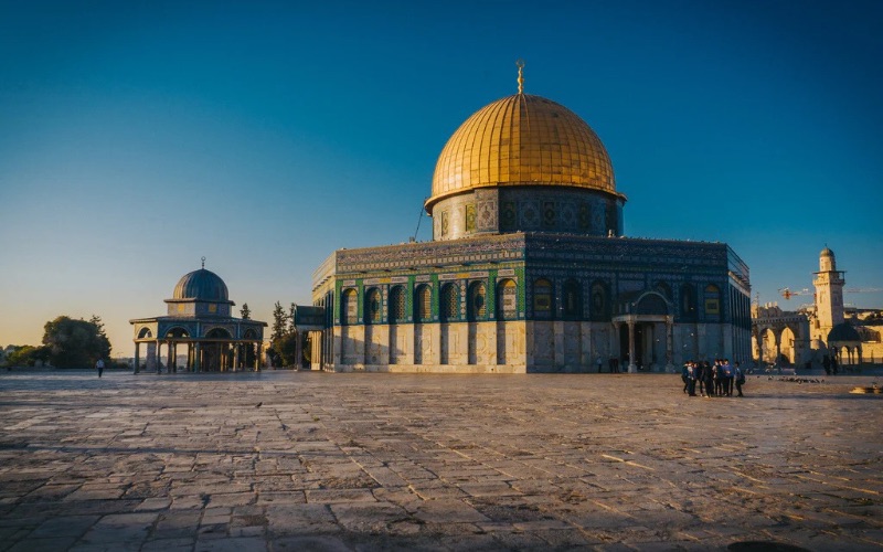 Umat Islam Gaza terpaksa solat Aidilfitri di luar Kota Lama