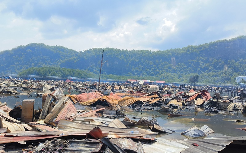 Kebakaran Sandakan: 1,000 rumah terjejas, lebih 9,000 penduduk terlibat