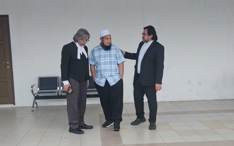 Didapati wujud prima facie, mahkamah perintah Ebit Liew bela diri