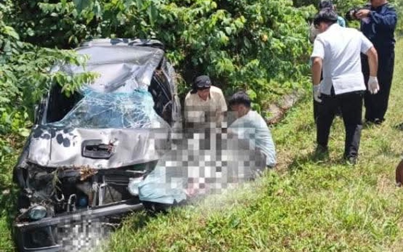 Guru pelatih maut tercampak, kenderaan dipandu terbabas