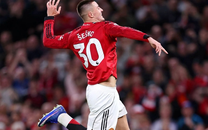 United kalahkan Liverpool, sah layak ke UCL musim depan
