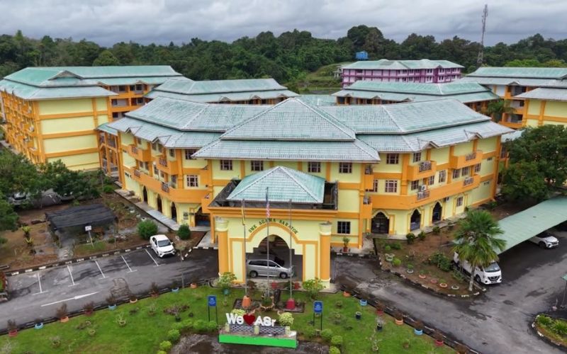 Tiga sekolah di Kalaka catat keputusan cemerlang SPM 2025