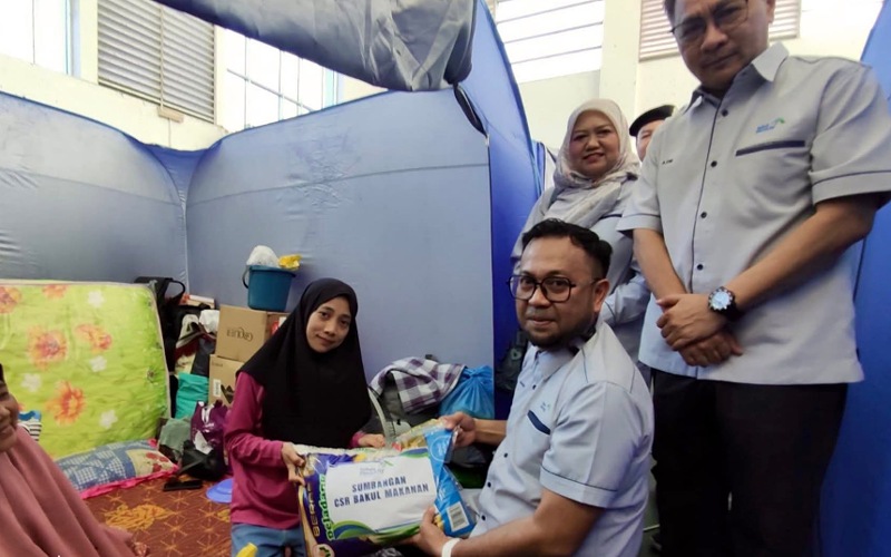 Sabah Electricity salur 127 bakul makanan kepada mangsa kebakaran Kg Bahagia