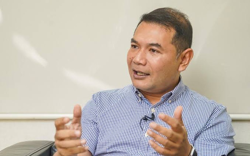 SPRM panggil Rafizi bantu siasatan pelaburan RM1.1 bilion Isnin ini