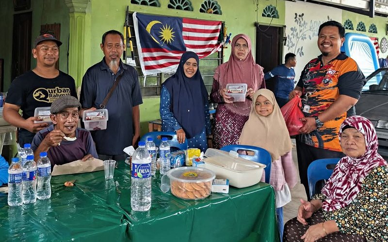 Ibadah Korban Rahmah AMANAH Batu Pahat eratkan ukhuwah penduduk Senggarang