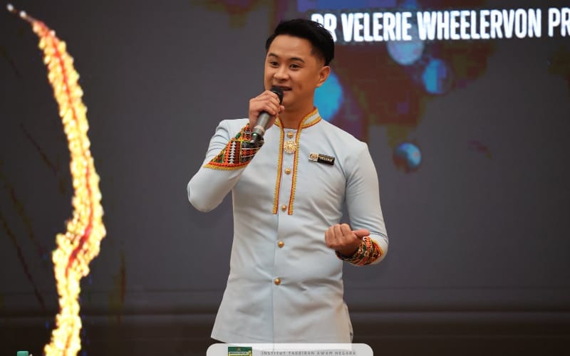 Guru Sabah harumkan nama negara di pentas antarabangsa