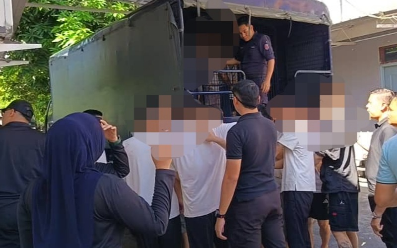 28 warga asing tipu pelaburan saham disambung reman 3 hari