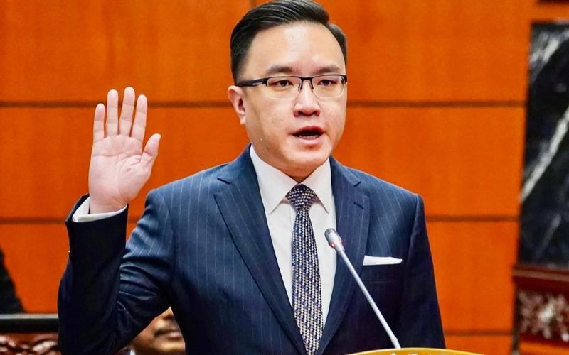 Phoong Jin Zhe dilantik senator, 12 lain turut angkat sumpah di Dewan Negara