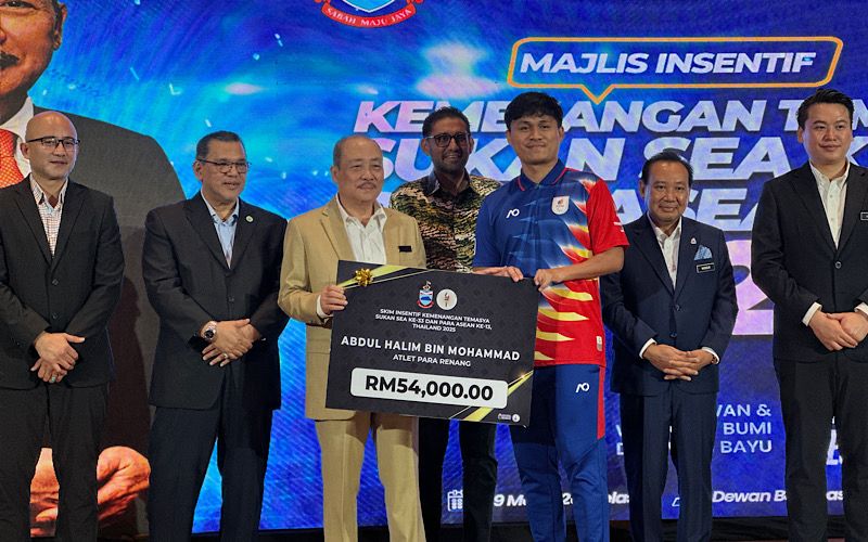 72 pemenang pingat terima insentif RM383,116 dari Kerajaan Negeri Sabah