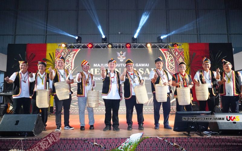 Sambutan Gawai platform terbaik perkukuh perpaduan kaum di Sarawak