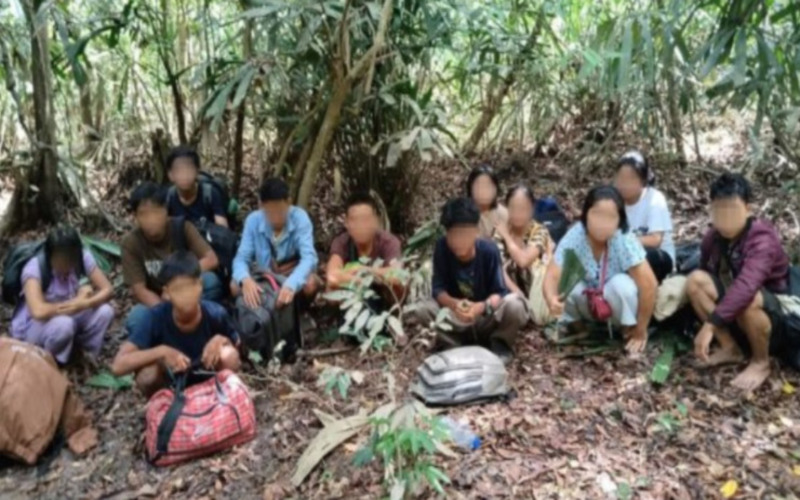 12 PATI warga Myanmar bersembunyi dalam hutan ditahan PGA