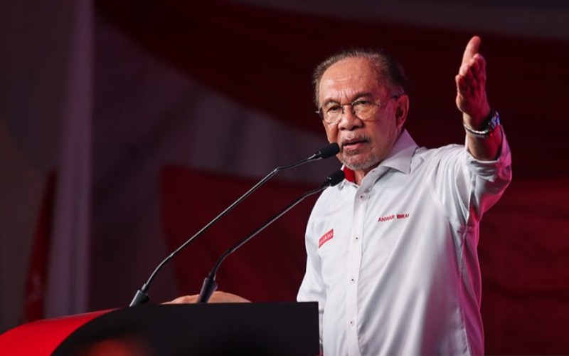 Projek balak, tanah mana yang Tok Min ‘sauk’ sampai dijatuhkan – Anwar