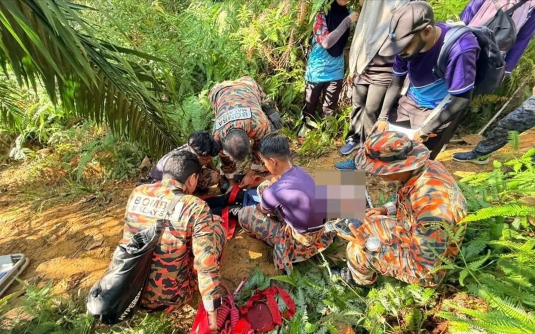 Gadis pengsan ketika mendaki bukit bersama 18 rakan