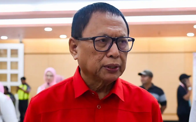 UMNO dikawal Istana punca Puad Zarkashi keluar parti