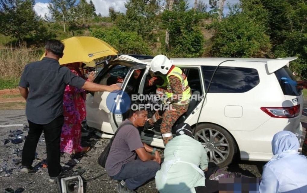 Inspektor polis, guru wanita maut dalam nahas dua kenderaan