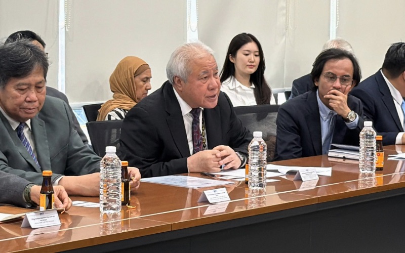 Sarawak rintis kerjasama semikonduktor Korea Selatan