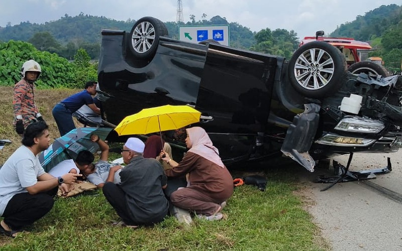8 cedera Vellfire terbabas dekat Bukit Tajau