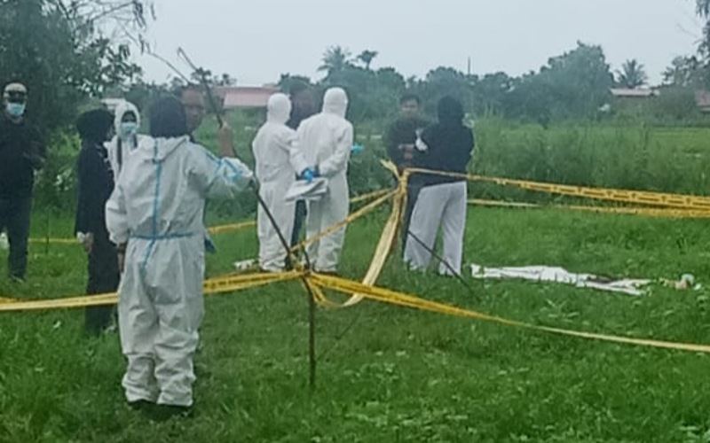 Rangka disyaki tulang manusia ditemukan dalam guni di kebun