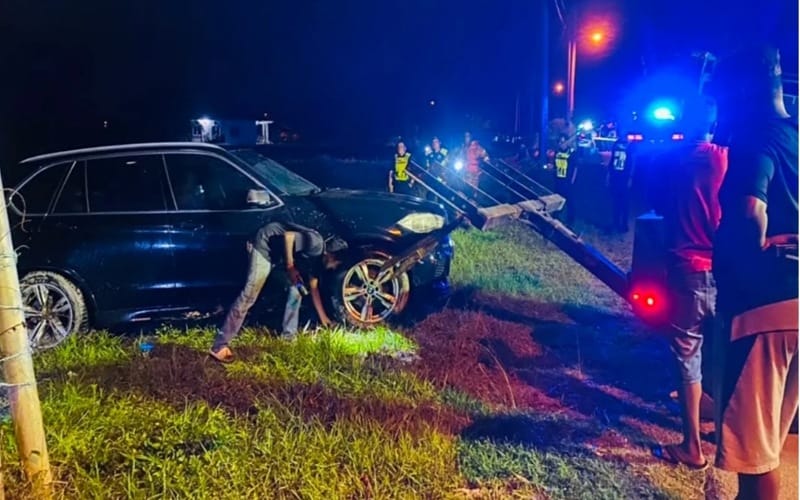 Sebuah SUV terjunam dalam lombong, tiada mangsa ditemukan