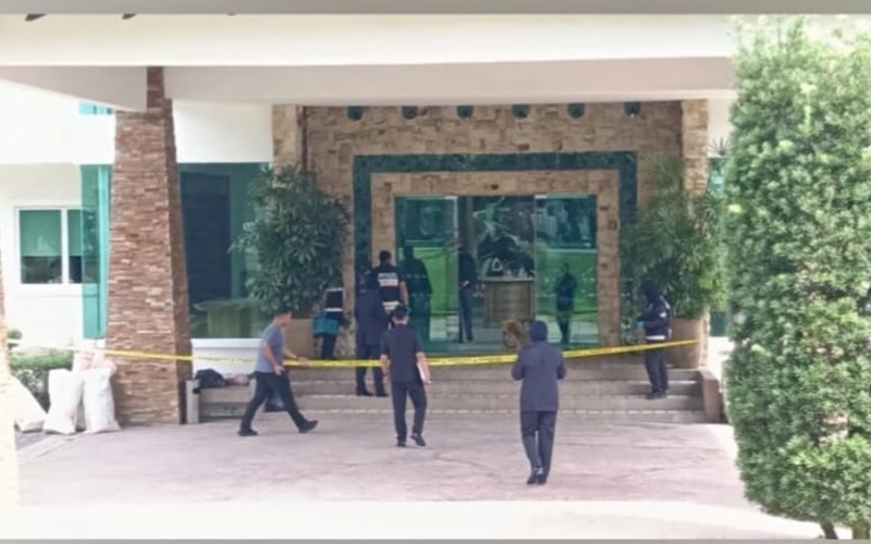 Pekerja kilang papan gempar jumpa bom tangan, nota ugutan