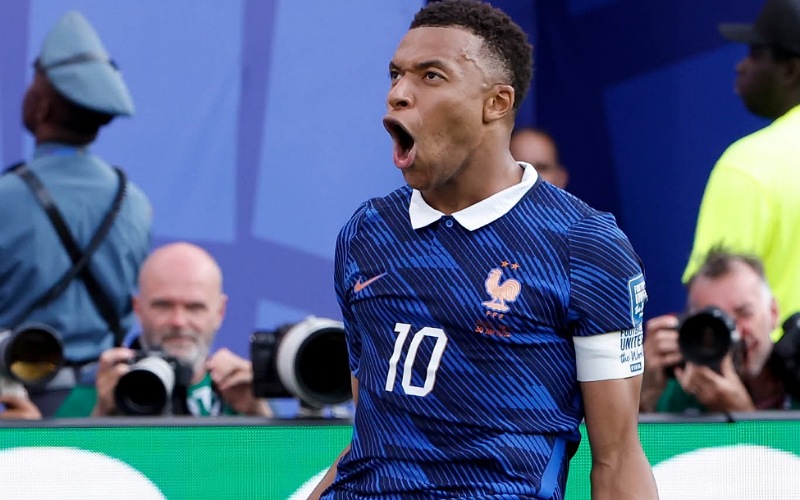 Penalti Mbappe bawa Perancis ke suku akhir