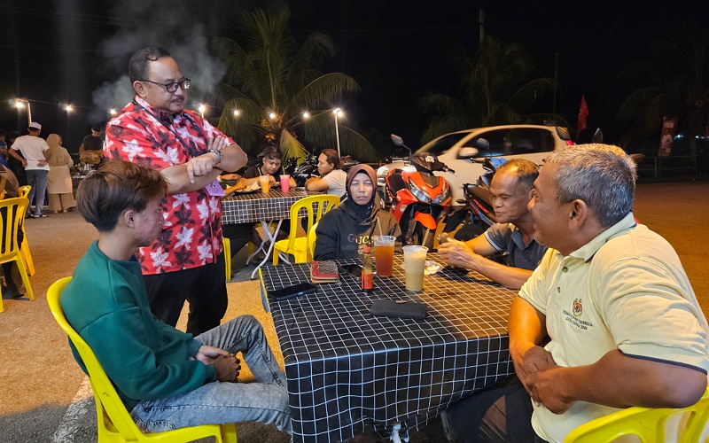 Akar umbi BN Senggarang kempen undi calon PH, Onn ucap terima kasih