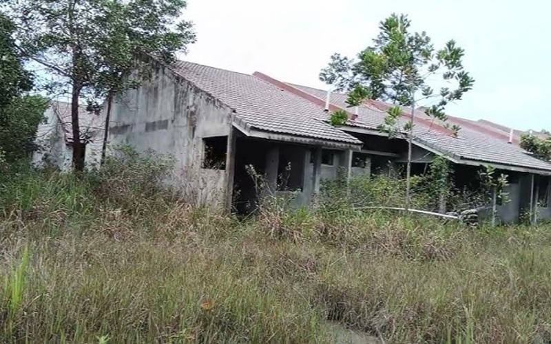 BN cermin diri sebelum bangkit isu rumah generasi FELDA, selesaikan bukan dipolitikkan